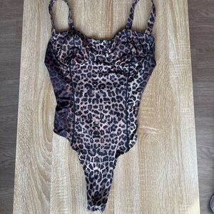 Indah bodysuit / one piece 🐆